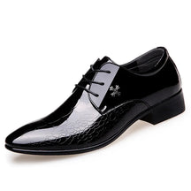 Sapatos de Couro Envernizado Masculino - Reynalds